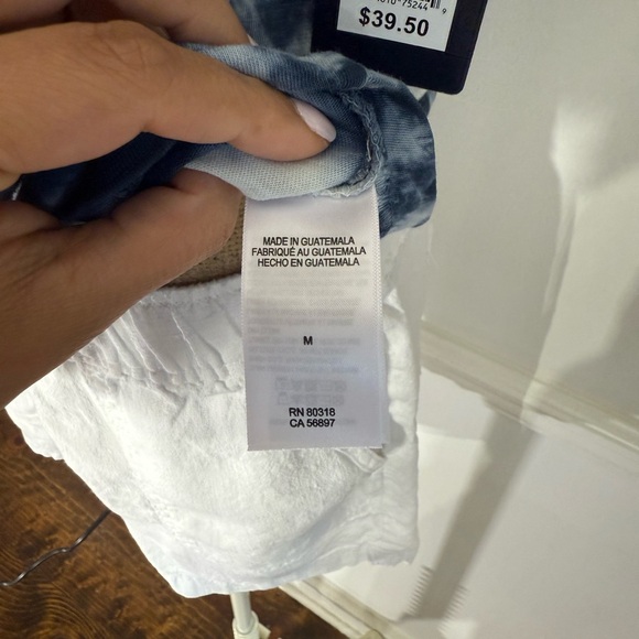 Tie-Dye V-Neck Women's Top - Blue - Picture 8 of 9